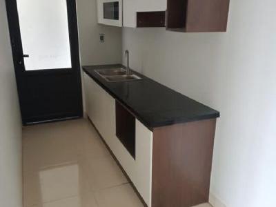 Người nhà cần bán lại căn hộ chung cư Ruby, phường Đông Vệ, căn 3 Phòng ngủ, 2 WC, diện tích 78m2.