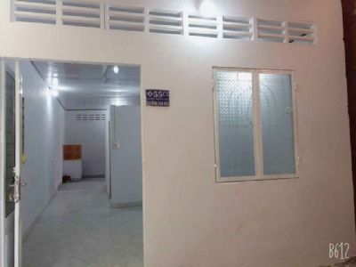 Bán nhà TPBTre p8 ngang 4m dài 13m tdt 50.7m giá 550 triệu xem nhà  Alo 0939 661 779