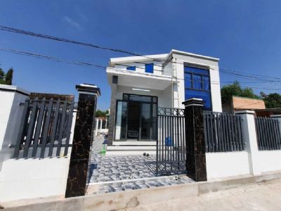 Căn nhà người quen cần bán gấp cho kịp xoay xở công việc 108m2  8x13 vuông vức Đất Đỏ