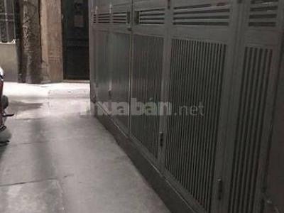 Cho thuê nhà Lò Đúc, Hai Bà Trưng HN, DT 30m2 x 4T giá 9TR cho thuê riêng