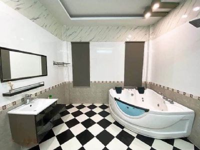 BÁN NHÀ DƯƠNG QUẢNG HÀM CẦU GIẤY 45m2, 4 tầng, 4 phòng ngủ, 1 phòng khách、sân phơi, phòng thờ
