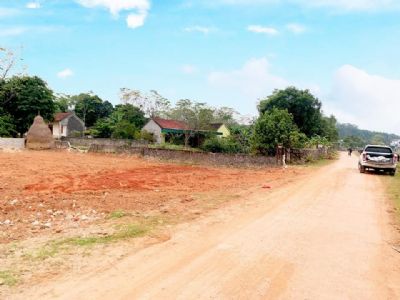 Bán nhanh đất lý thành yên thành giá rẻ chỉ 350 tr Đường quy hoạch rộng 12m. Mặt đường rộng hơn 8m