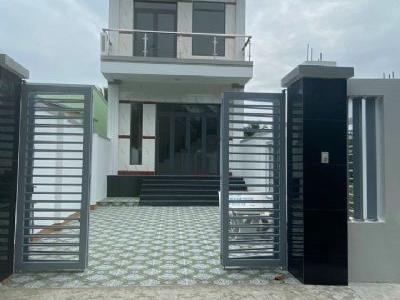 Nhà mới siêu đẹp GIẢM NHANH TRƯỚC TẾT GIÁ 3 TỶ CHỐT NHANH 2.7 tỷ Phú Nhuận, Bến Tre