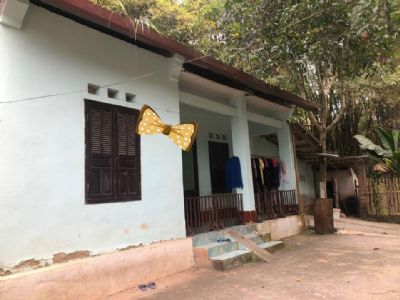 Cần bán mảnh đất kèm tặng nhà cấp 4, tổ 3 Tân Giang Diện tích: 214m, có 80m đất ở