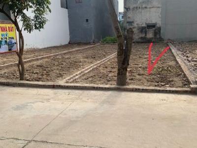 Bán lô ngay trục chính của làng. Đường rộng 8m. Diện tích 64m2 tổ 10 Ấp Tre, tt Quang Minh, Mê Linh