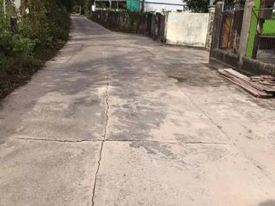 Cần bán lô đất khu hồ sen Láng Đá Đường bê tông 3m, KDC đông đúc ,tiện ích sinh hoạt điện đầy đủ