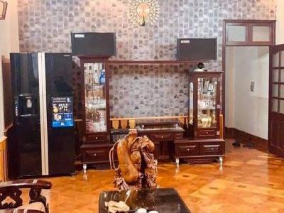 Cần bán bds phường sông bằng  Diện tích thực tế 90m2  diện tích trong sổ 84m2 Thích hợp kinh doanh