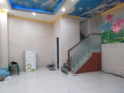 Bán nhà một trệt một lầu Nhà mới hoàn đã hoàn công,chỉ sách vali vào ở ngay  nhà hẻm 4m Linh Trung