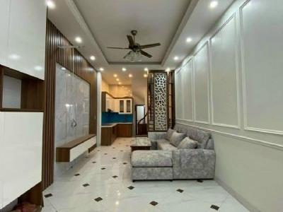Tôi chính chủ cần bán nhà ngõ 69 Bùi xương Trạch phường Khương đình quận thanh Xuân Hà Nội