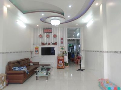 Bán Nhà đẹp phường 1, kích thước 4,5x18. Thổ 100%. TP Cao Lãnh tỉnh Đồng Tháp. Nhà 1 trệt, 2 lầu.