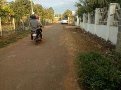 Bán đất giá rẻ khu vực EA TU- QL26 Diện tích: 5x23, thổ cư 60m. Đường bê tông ôtô chạy