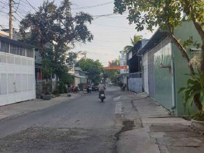 Bán lô đất mặt tiền đường Kopakolong ( gần ngã tư Ngô Quyền - Kopakolong ) DT 4 x 30 = 120m