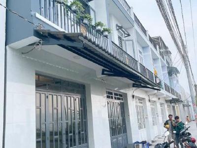 Bán Nhà Sổ Hồng Riêng Thổ Cư Ngay QL50 Cầu Ông Thìn. Nhà 2 Lầu 3 Phòng Ngủ Sân Thượng.