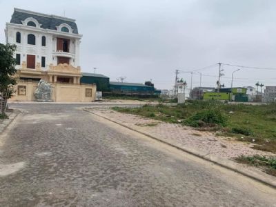 Đầu năm mở bán lô đất tái định cư khối 9 Quán Bàu -Đường 12m -Cách đường 72-50m