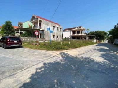 bán lô đất mt Lê văn sỹ-Nam lý, dt: 6x22m Hướng Đông Nam. Khu dân trí cao