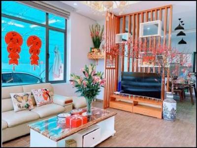 Bán Nhà đẹp Ggá công khai 1 tỷ 350tr có thương lượng.Diện tích: 12x17,5 Hướng Tây bắc Đường rộng 6m