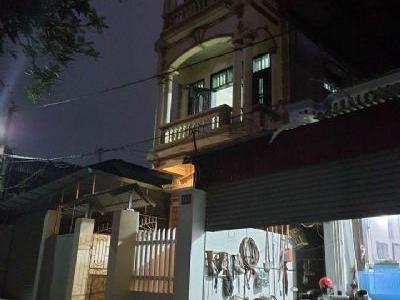 BÁN Ô ĐẤT 82m² CÓ NHÀ 3 TẦNG Đ/C PHỐ HÀM NGHI GIA CẨM 3 BƯỚC CHÂN LÀ XUỐNG ĐẾN BÚN ĐẬU TRẦM SÀO
