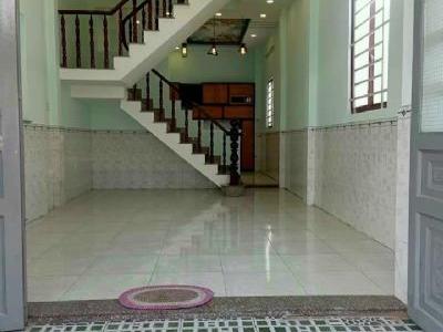 Bán Nhà 1 trệt 1 lầu Thị Trấn Hóc môn Dt 4x13 Sổ Hồng Riêng Xe hơi tới nhà