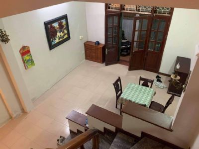 CHO THUÊ NHÀ RIÊNG ngõ 381 phố Nguyễn Khang, Q. Cầu Giấy, Hà Nội. xây 3 tầng