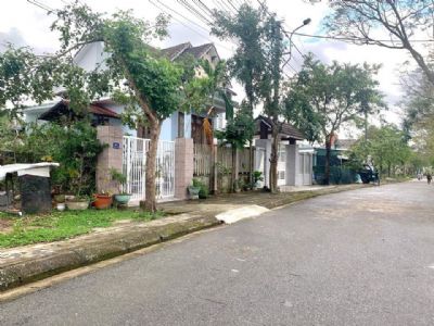 Bán Đất mặt tiền Lương Nhữ Hộc, An Tây, Huế Giá: 12tr/m2 Diện tích:220 m2. Ngang 10m. Hướng Đông