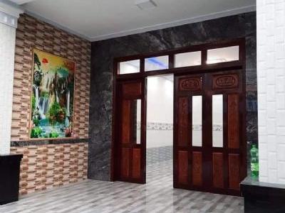 Cần bán gấp căn nhà khu phố 1, phường 5, TP Mỹ Tho. Diện tích 5,64x22 (nở hậu 7,34)