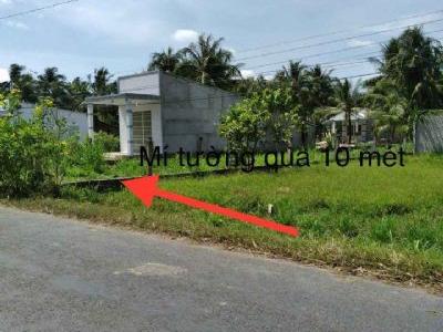 cần bán thửa đất mặt tiền lộ nhựa Hương Lộ 14. Gần chợ Hòa Lợi Diện tích 126m2