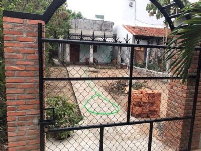 Bán lô đất vuông vức đẹp phường Phú Đông Diện tích 250m2 Hướng Nam Đường ôtô vô tận nơi