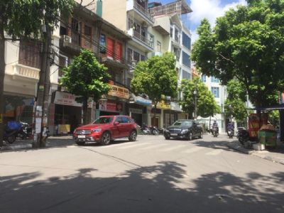 Nhà Mới Siêu Đẹp Trung Tâm Quận Ba Đình Phố Đội Cấn 36m2, Mặt tiền 6m. Chỉ Nhỉnh 3Tỷ!