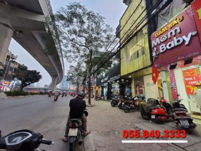 Mặt phố Cầu Giấy, nhà 5 tầng đẹp,  kinh doanh sầm uất, giá 5,5 tỷ Liên hệ 0588493333