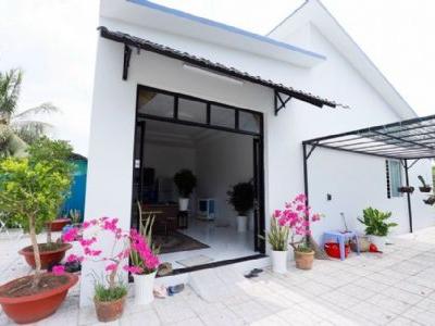 Bán Nhà sân vườn Phú Khương TP Bến Tre Tổng dt 224,5m có 70m thổ cư  Gồm 1PK