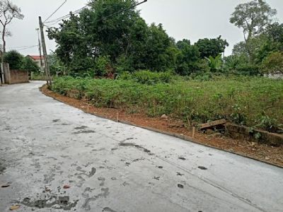 chính chủ muốn bán 478m đất trong đó 400m thổ cư thạch thất