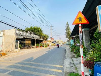 Bán đất đẹp kp3 Thị Trấn Củ Chi Vị trí mặt tiền đường nhựa số 35 Xung quanh tiện ích không thiếu gì