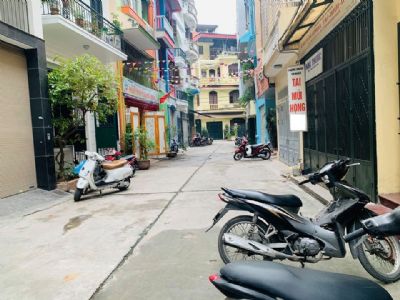 Bán đất Trần Đại Nghĩa HBT Phân lô ô tô tránh, vị trí hiếm gần phố, Nhỉnh 8tỷ
