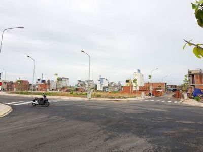 cần bán gấp 2 nền quận 12 Khu Dân Cư quận 12 mở rộng Cách Trung Tâm Hành Chính 5 phút