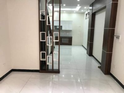 Bán nhà nằm vị trí trung tâm của Đống Đa 8,95tỷ có thương lượng Xã Đàn 41m, 6T, MT 4m