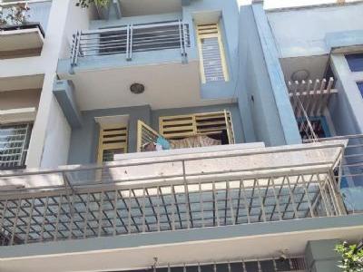 CẦN BÁN NHÀ Phạm Hùng 104m2,4 tầng, (4mx26m) 12.5 tỷ Phường 5 Quận 8