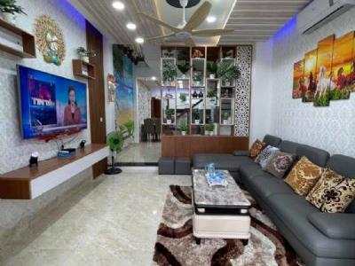 SỰ THẬT LẠNH GÁY, bán nhà đường Tây Sơn, Đống Đa, kinh doanh, 49m2x4t, 4 tỷ
