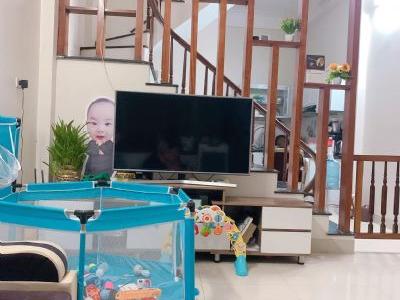 4 TỶ 8 NHÀ ĐẸP, 50mx4t, full nội thất, ô tô đõ gần, ở ngay, kinh doanh, Láng Hạ