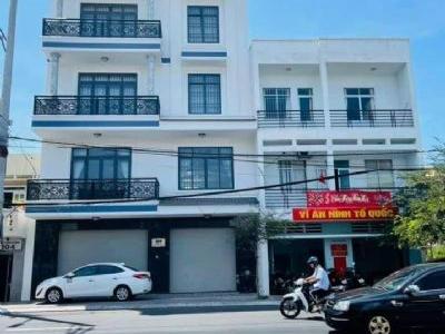 Bán Cao Ốc mt đường 30-4 p. Thắng Nhất. Tp Vũng Tàu. Vị trí ngay ngã 3 Hàng Dương Nguyễn Hữu Cảnh