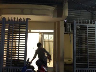 CHO THUÊ NHÀ ĐƯỜNG , Đ SỐ 53, P. HBC, GẦN CHỢ HIỆP BÌNH  6x14m 1 trệt 1 lầu, 3 pn máy lạnh, 1 wc