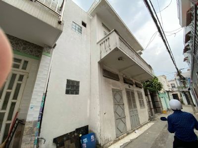 Bán nhà 1 trệt 1 lầu hẻm xe hơi. Phường Tam Phú Thủ Đức DT 8 x 8 (64m2) Giá: 3,95 tỷ