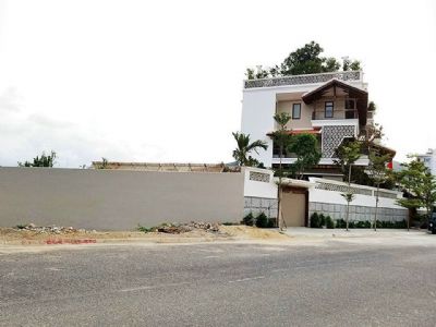 BÁN NHANH LÔ BIỆT THỰ VĨNH HÒA CÁCH BẾN DU THUYỀN 200M