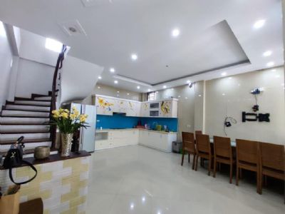 CHO THUÊ PHÒNG (NHƯ TRONG ẢNH) NGÕ 255 Lĩnh Nam Phòng 18m2 và 25m2 gồm Điều hoà, Máy giặt