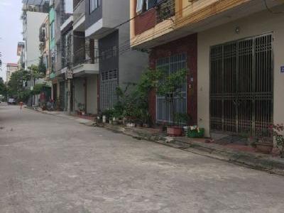 Bán 60m2 đất đấu giá Đức Thượng, Hoài Đức Giá hợp lý , chủ nhiệt tình Đường vào xe buýt Dân cư đông