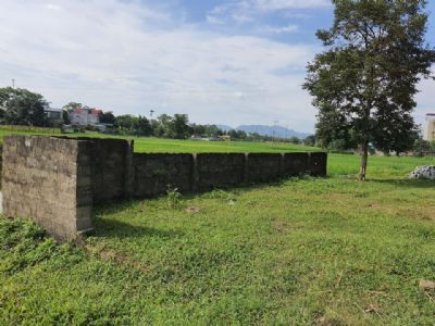 Bán 1000m2 trong đó có 400m2 thổ cư, cách mặt đường chính Lưỡng Vượng Tuyên Quang 50m, cách QL 50m