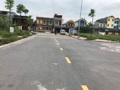 Chính chủ nhờ bán lô lk Lạc Vệ Tiên Du Diện tích 110m2 Mặt tiền 5m Hướng Đông Lô đất có vị trí đẹp
