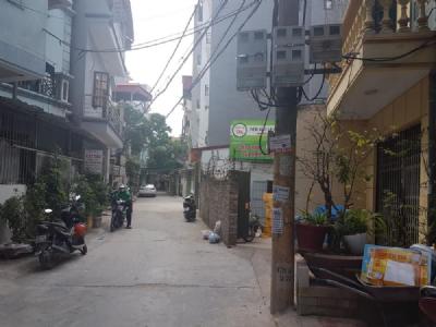 CẦN CHO THUÊ NHÀ RIÊNG 42X 3T CẠNH TRƯỜNG CĐ Y DƯỢC ASEAN, NGÕ RỘNG Ô TÔ ĐI LẠI,