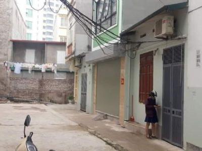BÁN NHÀ MỸ ĐÌNH NAM TỪ LIÊM TAXI ĐỖ CỬA Diện tích 31m, nhà C4, mặt tiền 3.1m Hướng Tây Bắc