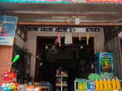 Bán nhà tạp hoá Hương Cường số 98 đường Minh Khai Hà Giang ngay ngã tư đèn đỏ cổng sở Lh 0914711972