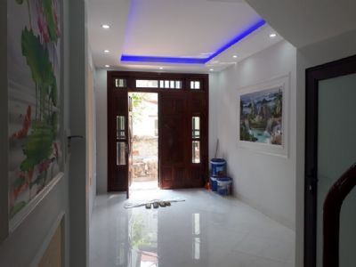 Nhà 4 tầng đối diện ĐH Công Nghiệp Hà Nội,tầng 2 phòng ngủ thiết kế rất đẹp mắt.